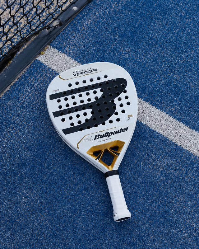 Pala Bullpadel Delfi Brea Vertex 04 Pro Line W 2025